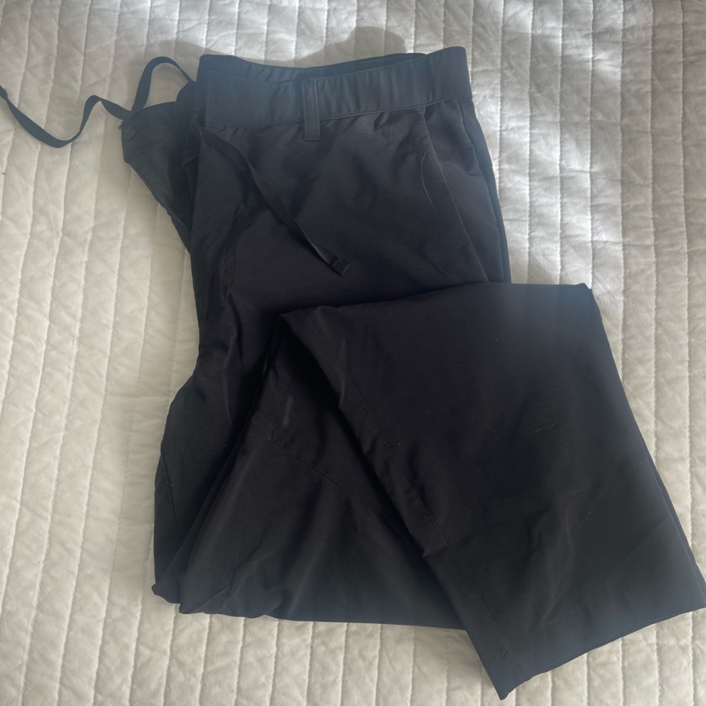 Men’s Fabletics Golf Pants
